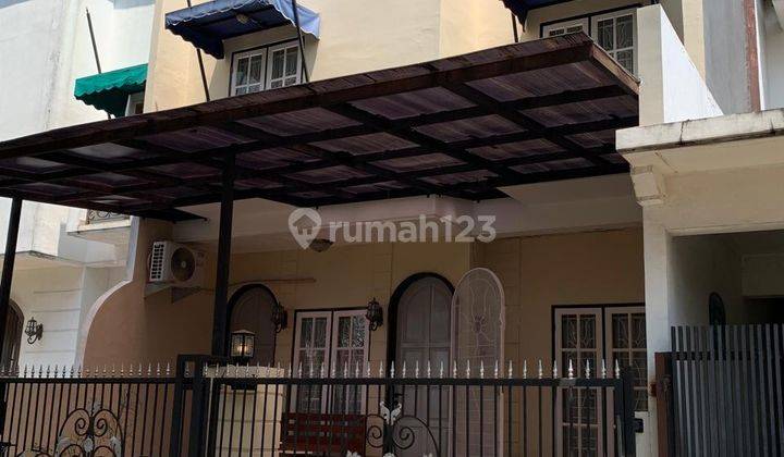 Rumah minimalis siap huni di bintaro