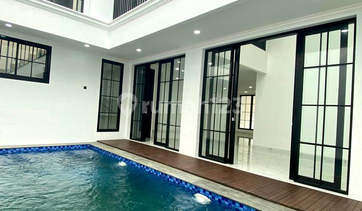 Rumah Minimalis Siap Huni di Bintaro Sektor 3 - Gaya American Classic