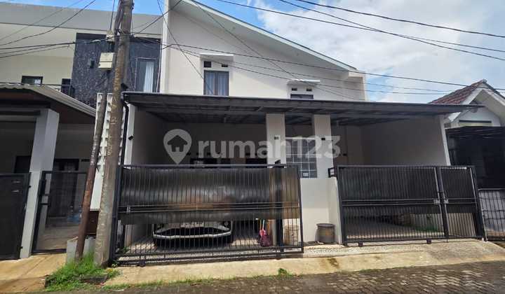 Dijual Rumah Modern dan Terawat di Kawasan Perumahan Villa Gunung Lestari
