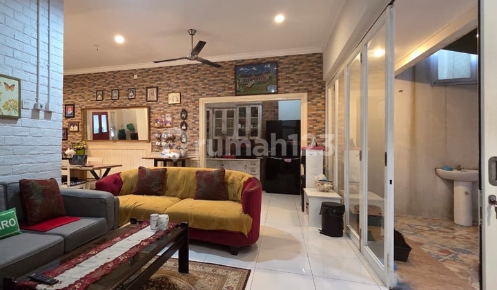 Rumah Cantik Siap Huni di Bintaro Sektor 9