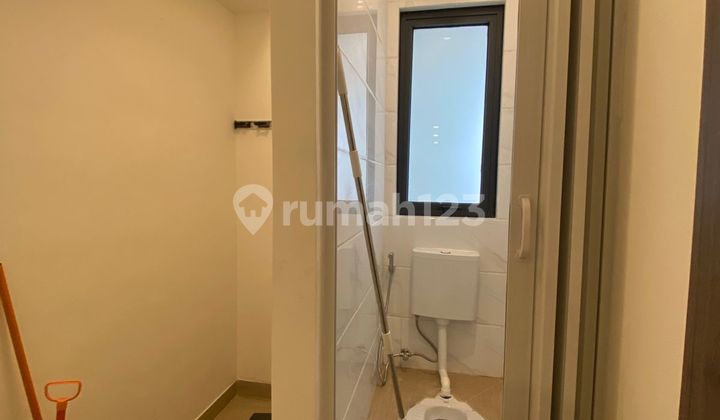 Aprtemen Siap Huni, Dekat Pusat Berbelanja di Alam Sutera 2