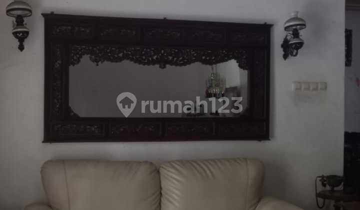 Rumah 1 Lantai Posisi di Hook di Deplu Pondok Aren.