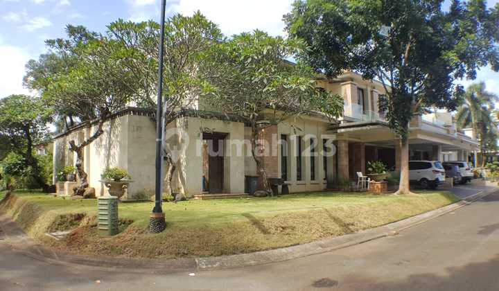 Rumah Dalam Cluster,Mewah,Ada Kolam Renang di Bintaro Jaya 7.