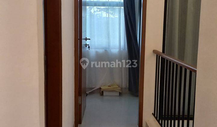 Rumah minimalis siap huni di Rempoa 2