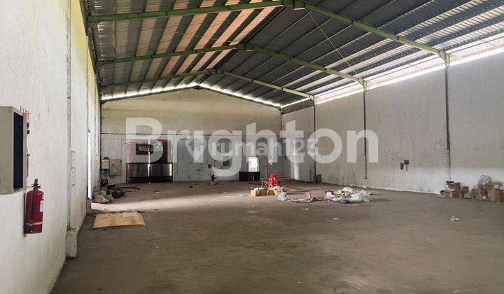 GUDANG NOL JALAN RAYA AHMAD YANI PROBOLINGGO 2