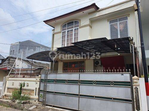 Dijual Rumah Sunter 160m2 Lokasi Bagus, 2 Lantai, Hadap Selatan, Kode Ry 1