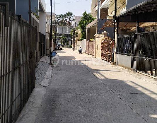 DIJUAL RUMAH SUNTER LUAS 126m2 NYAMAN, 2 LANTAI, LOKASI BAGUS, KODE RY 2