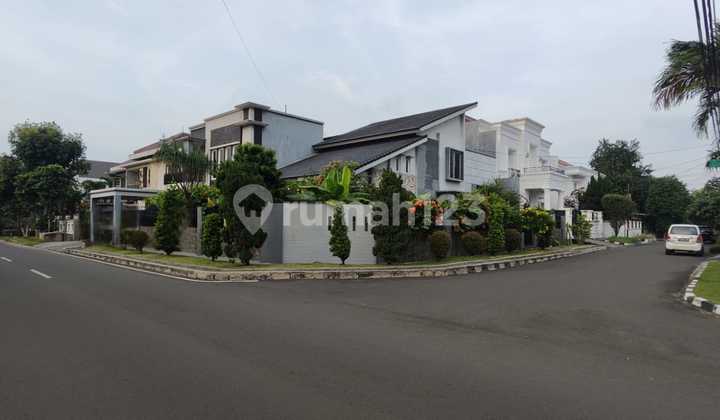 DIJUAL RUMAH KAYU PUTIH 565m2 LOKASI BAGUS, 2 LANTAI, NYAMAN, KODE KS 2