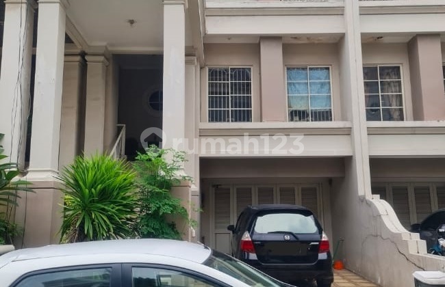 Rumah Kelapa Gading Hadap Selatan,3 Lantai,Lokasi Bagus,Kode Bd