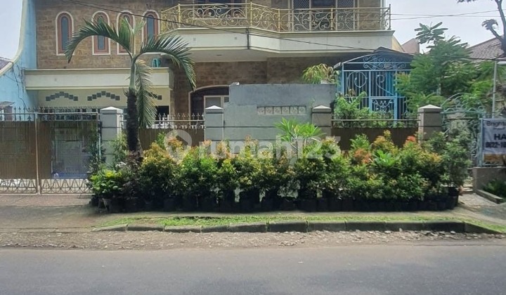 Rumah Kayu Putih 600M2 Bagus,Ada Swimming Pool,Strategis,Kode Ye