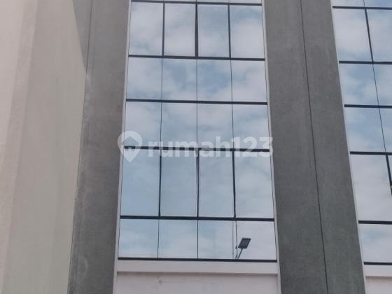 DIJUAL RUKO SEDAYU CITY 81m2 HADAP SELATAN, 4.5 LANTAI, LOKASI BAGUS, KODE JV/AH