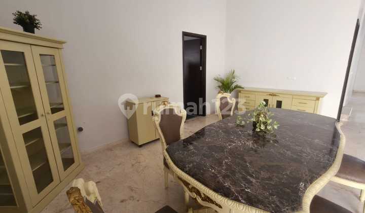 DISEWAKAN RUMAH PIK 1 ISLAND GOLF 360m2 LOKASI BAGUS, 2.5 LANTAI, KODE RS, JM