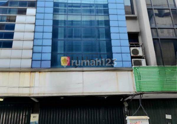 Ruko Disewakan Lantai 1 di Boulevard Barat Kelapa Gading Jakarta Utara  1