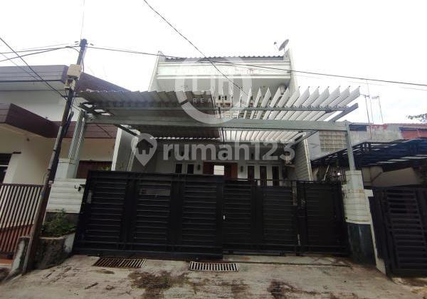 Rumah Sudah Tinggi Dari Jalan Siap Huni di Kelapa Sawit, Kelapa Gading, Jakarta Utara