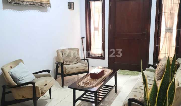 2Rumah Luas Diarea Bintara Bekasi,Nempel Tol Becakayu & Cikampek