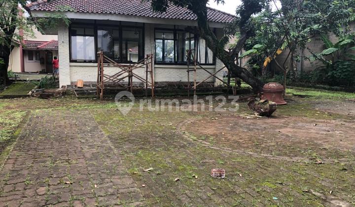 Spacious House in Bintaro Jaya Sector 2 Area Near Commuter Station & Pas-Mod 2