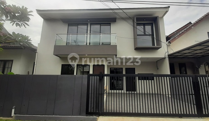 Rumah Bagus Siap Huni Diarea Bintaro Jaya Sektor 9, Near Gate Tol