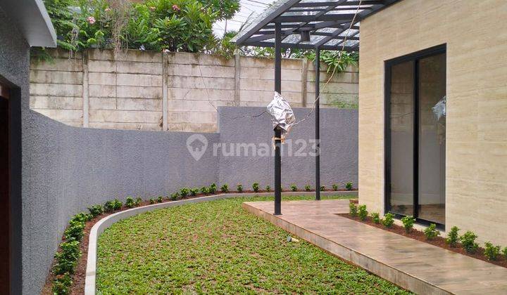 Rumah Baru Luas Diarea Cluster Puspita Loka, Akses Tol BSD  2