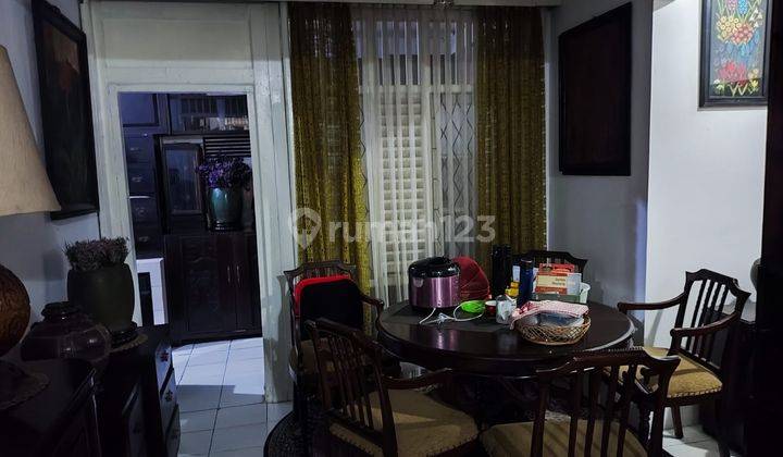 Rumah Asri Diarea Bintaro Jaya Sektor 3a, Dekat Akses Tol Jorr 2