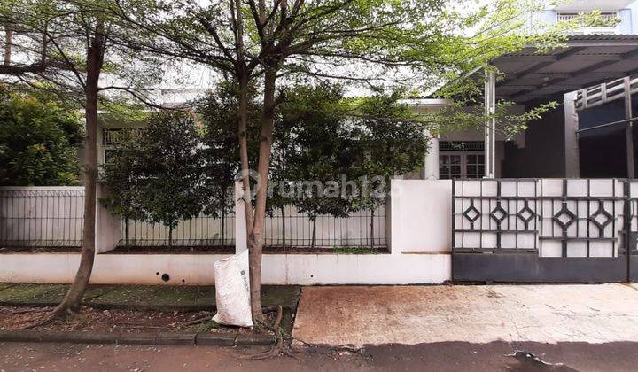 Rumah Bagus Diarea Bintaro Jaya Sektor 9, Dekat Akses Toll Jorr 1