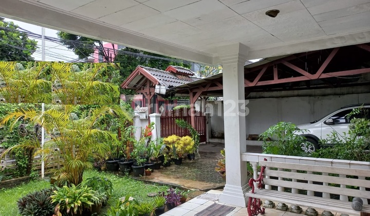 Spacious House on JL Kesehatan Bintaro Near Toll Gate & Business Center 2