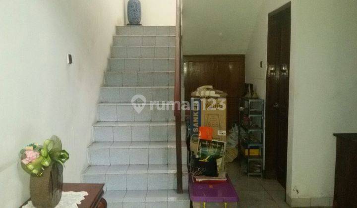 Rumah Luas Lingkungan Kost usaha Diarea Segitiga Emas Setiabudi 2