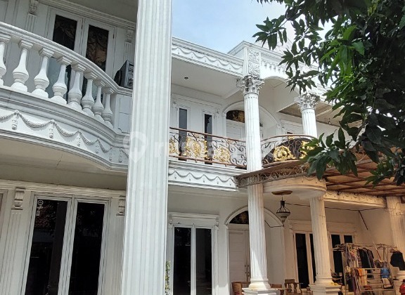 Rumah Bagus Diarea Ulujami Dekat Akses Tol JORR Bandara-Bintaro 2