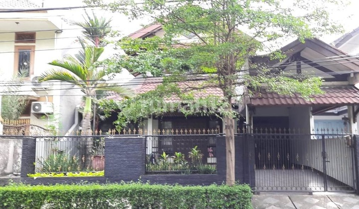 Spacious Green House in Bintaro Jaya Sector 3 Near Toll Access & Commuter Station