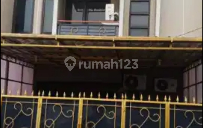 Rumah Minimalis 2 Lantai, Dalam Cluster di Gunung Sindur