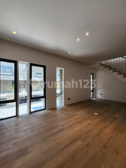 Rumah Baru Dalam Cluster Diarea Jl Pinang Pondok Labu 2