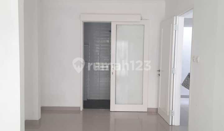 Rumah Bagus Diarea Cluster Emerald Bintaro Dekat Gatte Tol Parigi 2