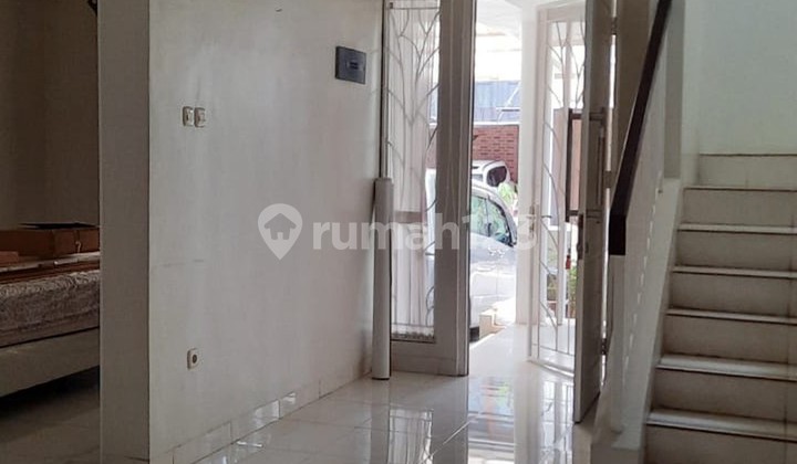 Rumah Bagus Diarea Cluster Discovery, Akses Gate Tol Parigi 2