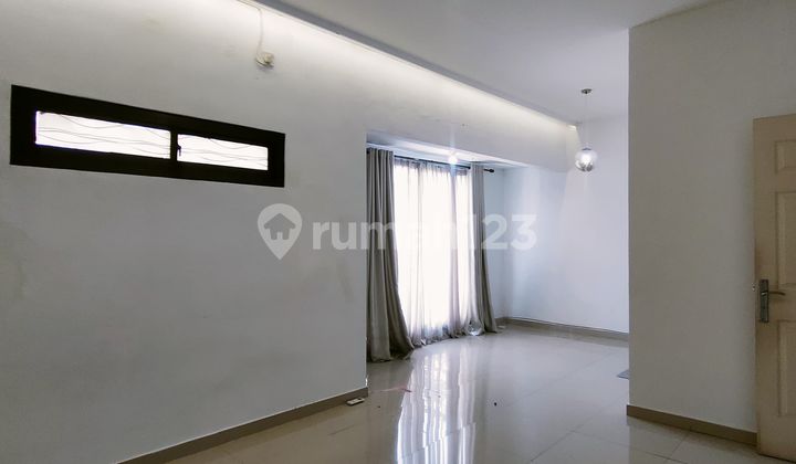 Rumah Cluster Diarea Puri Flamboyan Rempoa, Nempel Bintaro Jaya 2