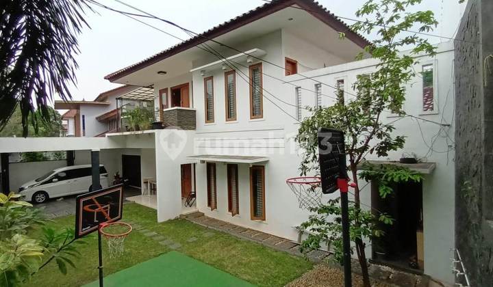 Rumah Bagus Diarea Bintaro Jaya Sektor 1, Dekat Akses Toll Jorr 