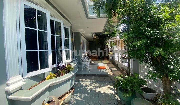 Sturdy 3-Story Ready-to-Occupy House in Mega Cinere Area, Near Toll Gate Access 2