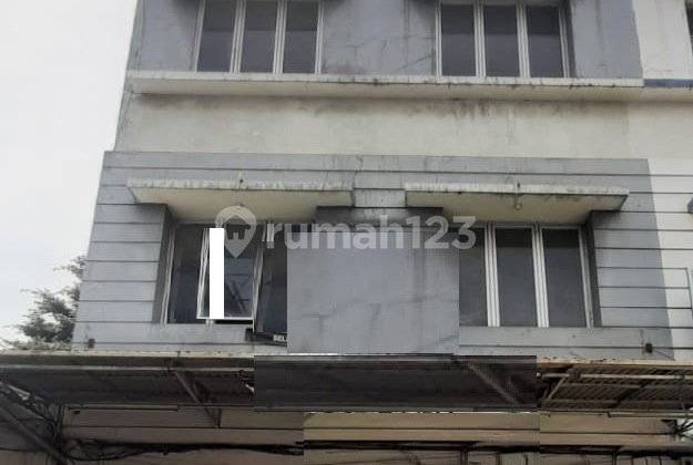 2Ruko Gandeng, 3Lantai Strategis Diarea Pusat Perdagangan Ciputat