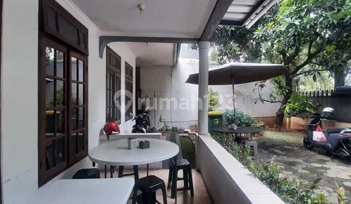Rumah Prime Area Sekitar Jalan Senopati, Dekat SCBD