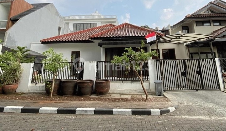 Rumah Keren Area Villa Cinere Mas Dekat Stasiun MRT & Gate Tol