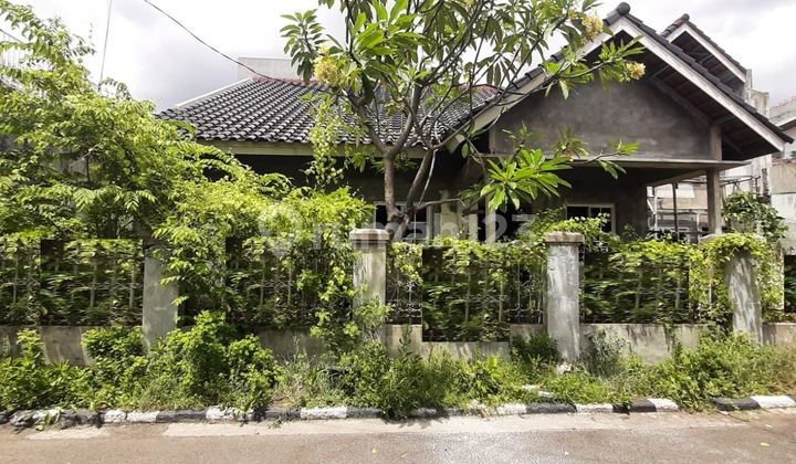 Rumah Lama Area Rawamangun Near Akses Tol Dalam Kota-Bandara Rumah Lama Area Rawamangun Near Akses Tol Dalam Kota-Bandara