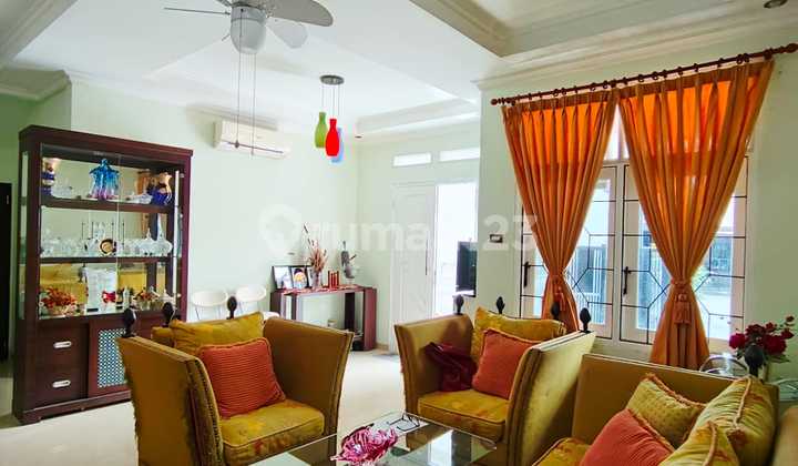 Rumah Bagus 2Lantai Depan Kampus Stan Area Pondok Jaya Bintaro