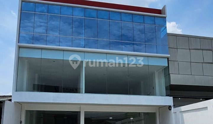 Ruko Siap Pakai 3,5Lantai, Diarea Rempoa Akses Gate Tol Veteran 