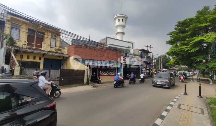 Rumah 3 Lantai Jual Murah Cocok untuk Kantor Usaha Bengkel di Jalan Utama Rempoa Raya