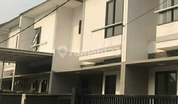 Rumah 2 Lantai, Dalam Cluster Bebas Banjir di Pondok Aren