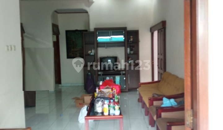 Rumah 2 Lantai, Bangunan Kokoh, Siap Huni di Larangan 2