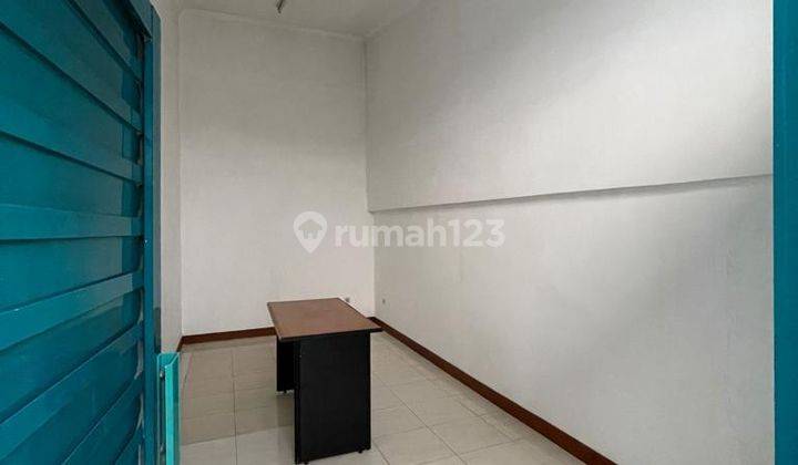 Ruko Plaza 3 Pondok Indah, Jl Tb Simatupang Jakarta Selatan 2