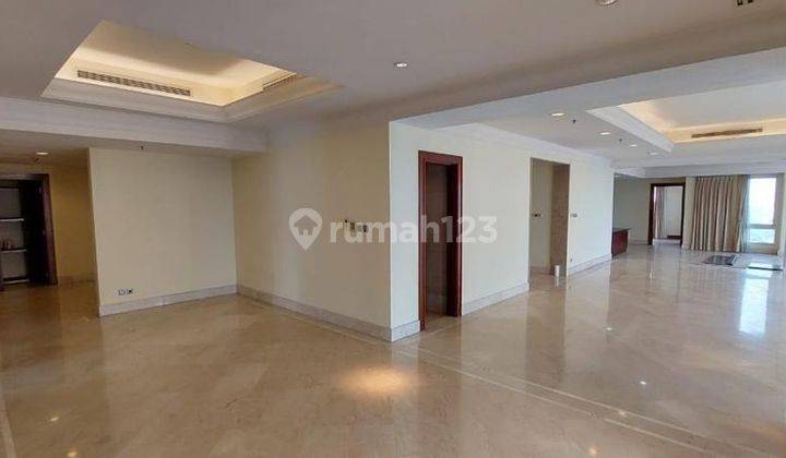 Apartemen SCBD Suites 3BR + Study Size 350m