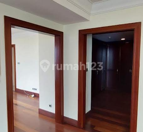 Apartemen SCBD Suites 3BR + Study Size 350m