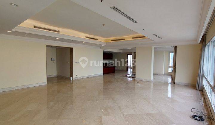 Apartemen SCBD Suites 3BR + Study Size 350m