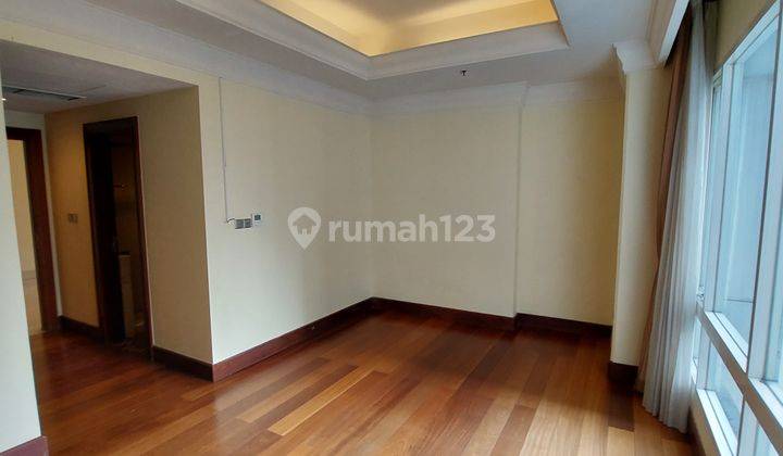 Apartemen SCBD Suites 3BR + Study Size 350m