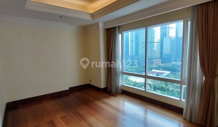 Apartemen SCBD Suites 3BR + Study Size 350m